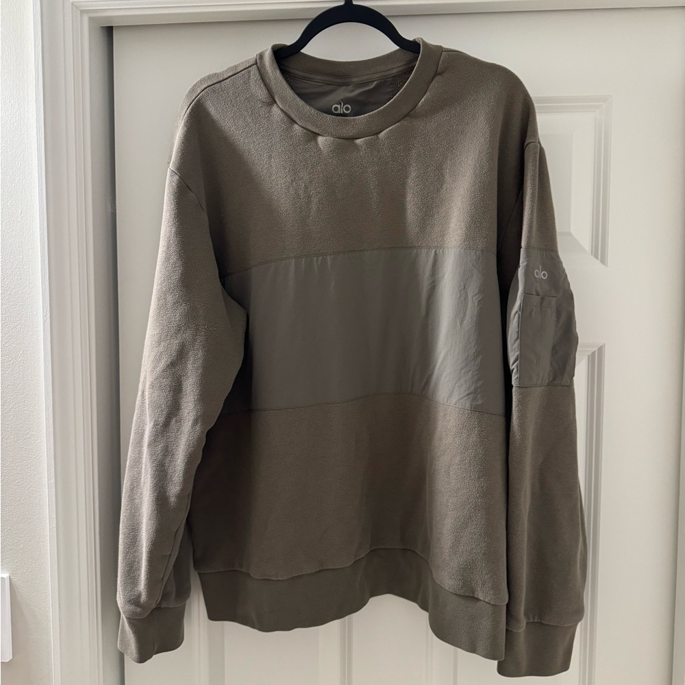Alo yoga sweatshirt sweater crewneck XL